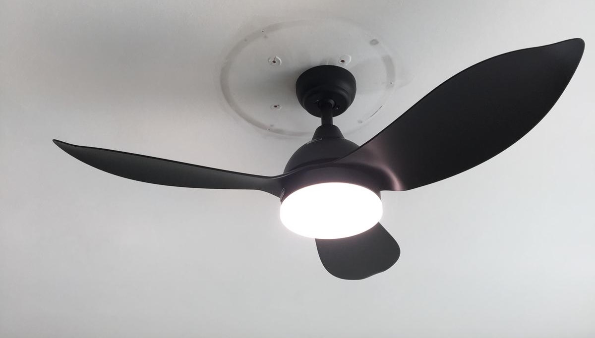 BS700 Black Reference image